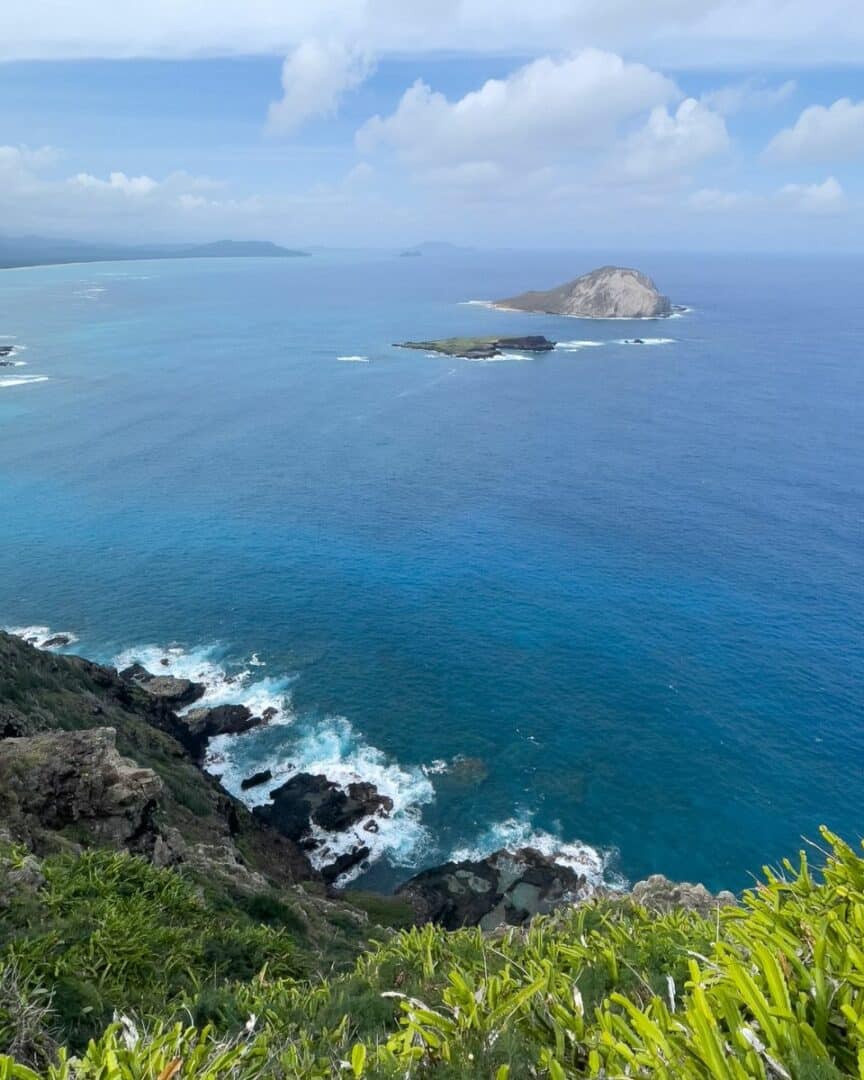 Hiking the Scenic Makapuu Lighthouse Trail 4 View of Rabbit Island and Kaohikaipu Island from Makapuu Lighthouse Trail