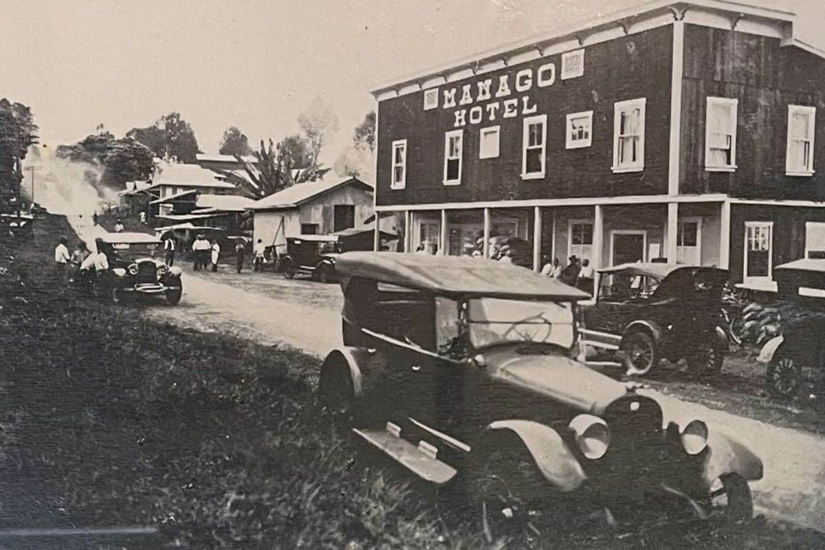 Experiencing Old Hawai‘i: Our Stay at the Historic Manago Hotel 18 Manago hotel after early rebuilding