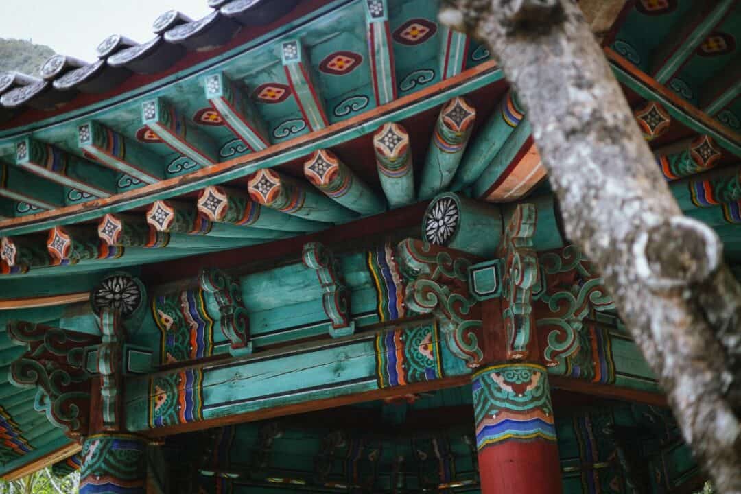 Jeongja pavillion in Kepaniwai Park