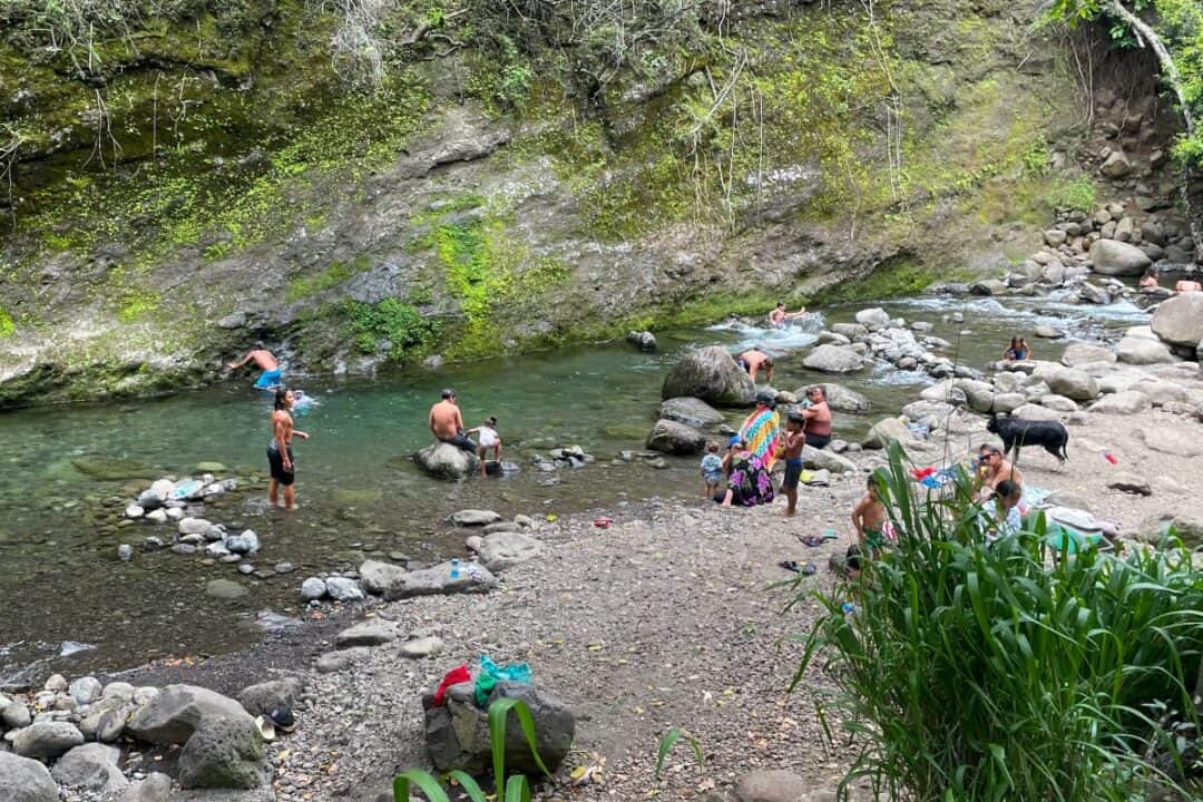 Locals enjoying the afternoon swimming at Kepaniwai Park