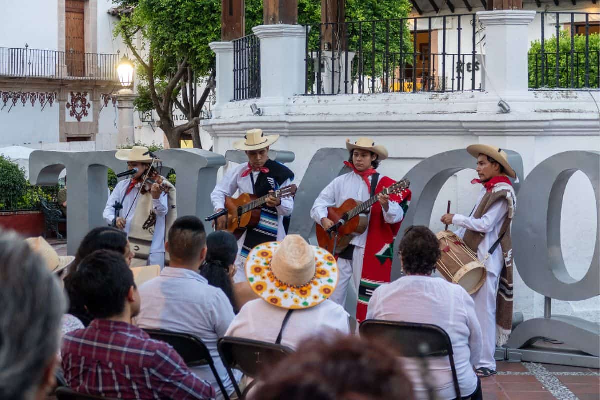 Live band playing music in Taxco Mexico