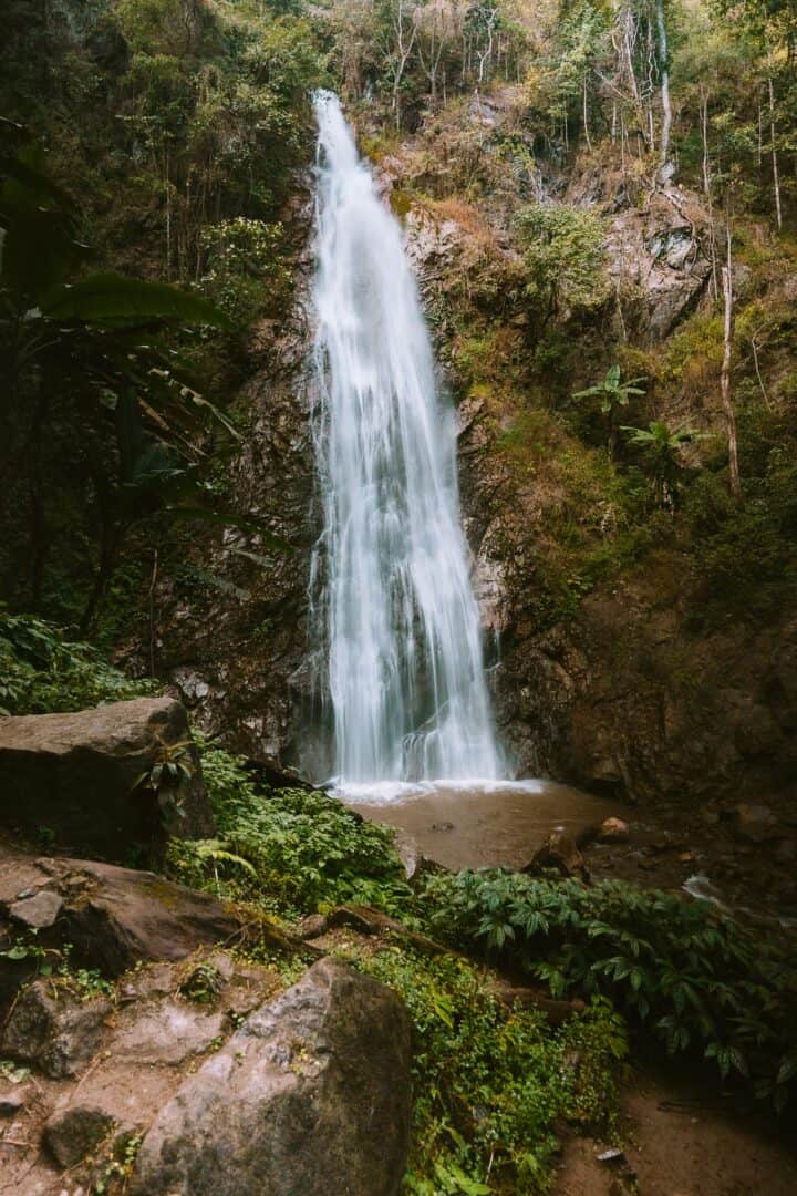 khun korn waterfall view