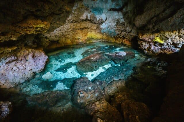 combento cave pool