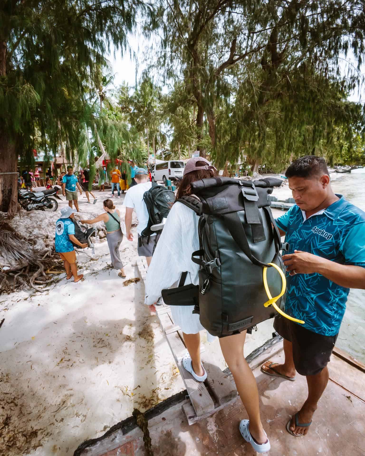 How to Get from Oslob to Bohol by Ferry: Complete Guide 11 Walking to Momo Beach in Panglao from the Oslob to Bohol Ferry