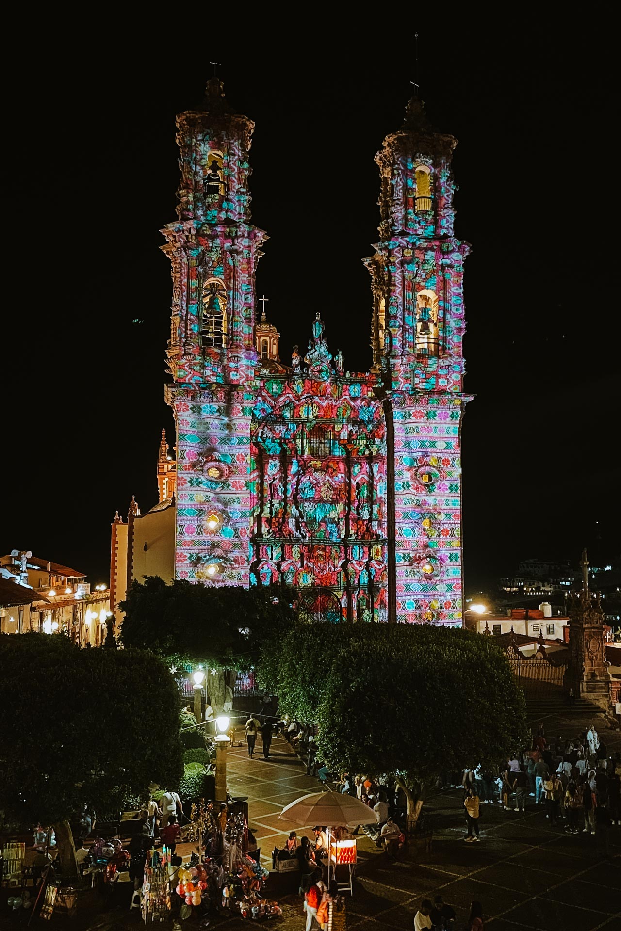 Projection light show on Taxco Santa Prisca Church