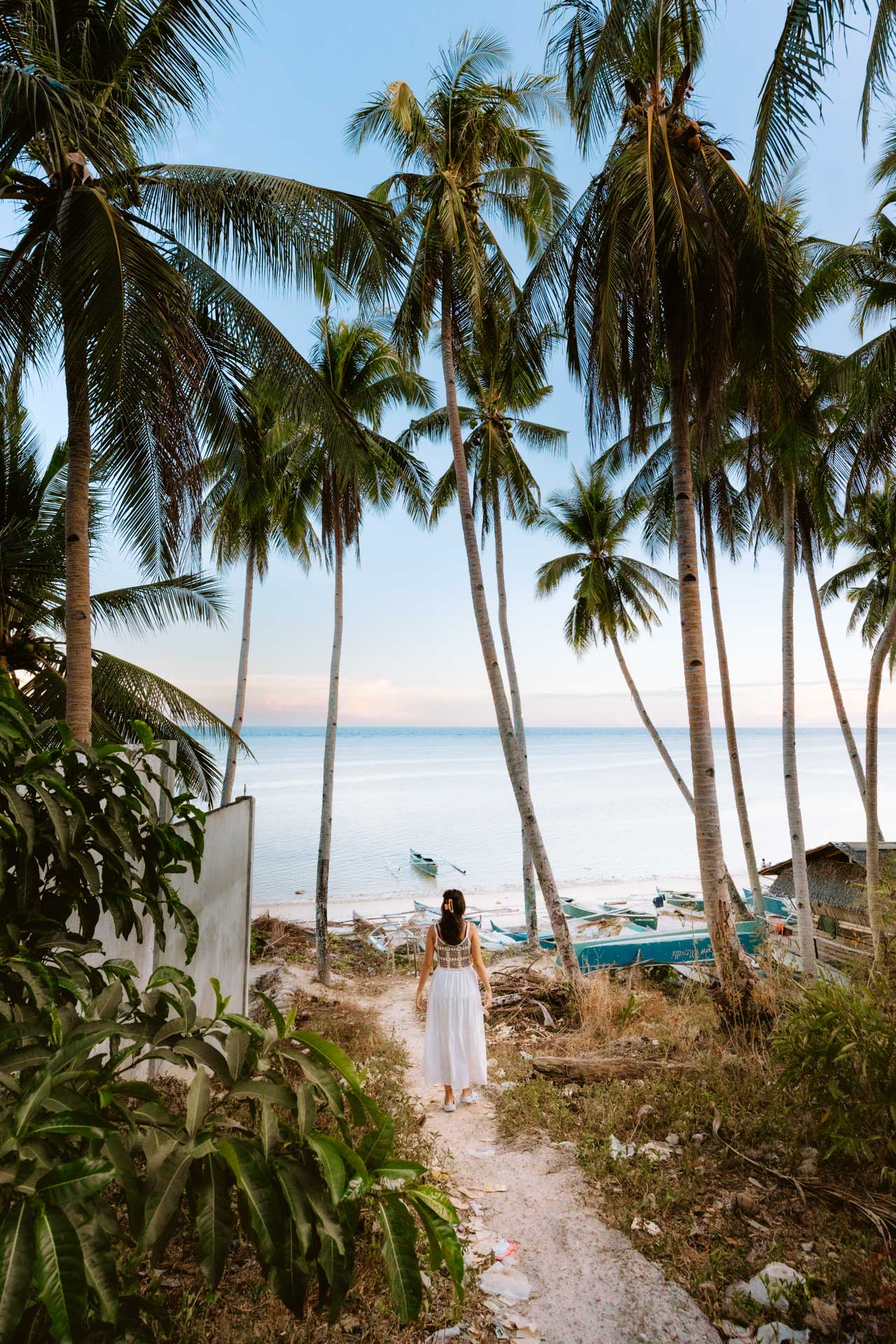 Trail to White Beach in Bohol
