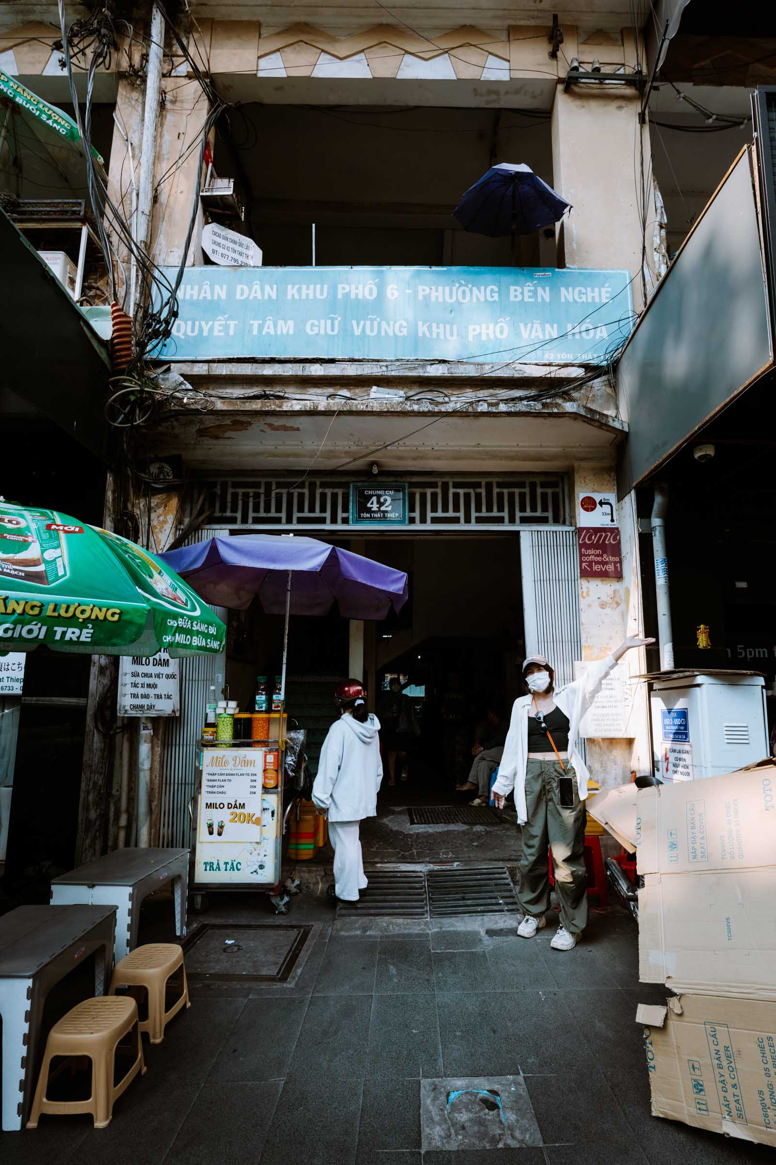 Thrift Shops in Saigon