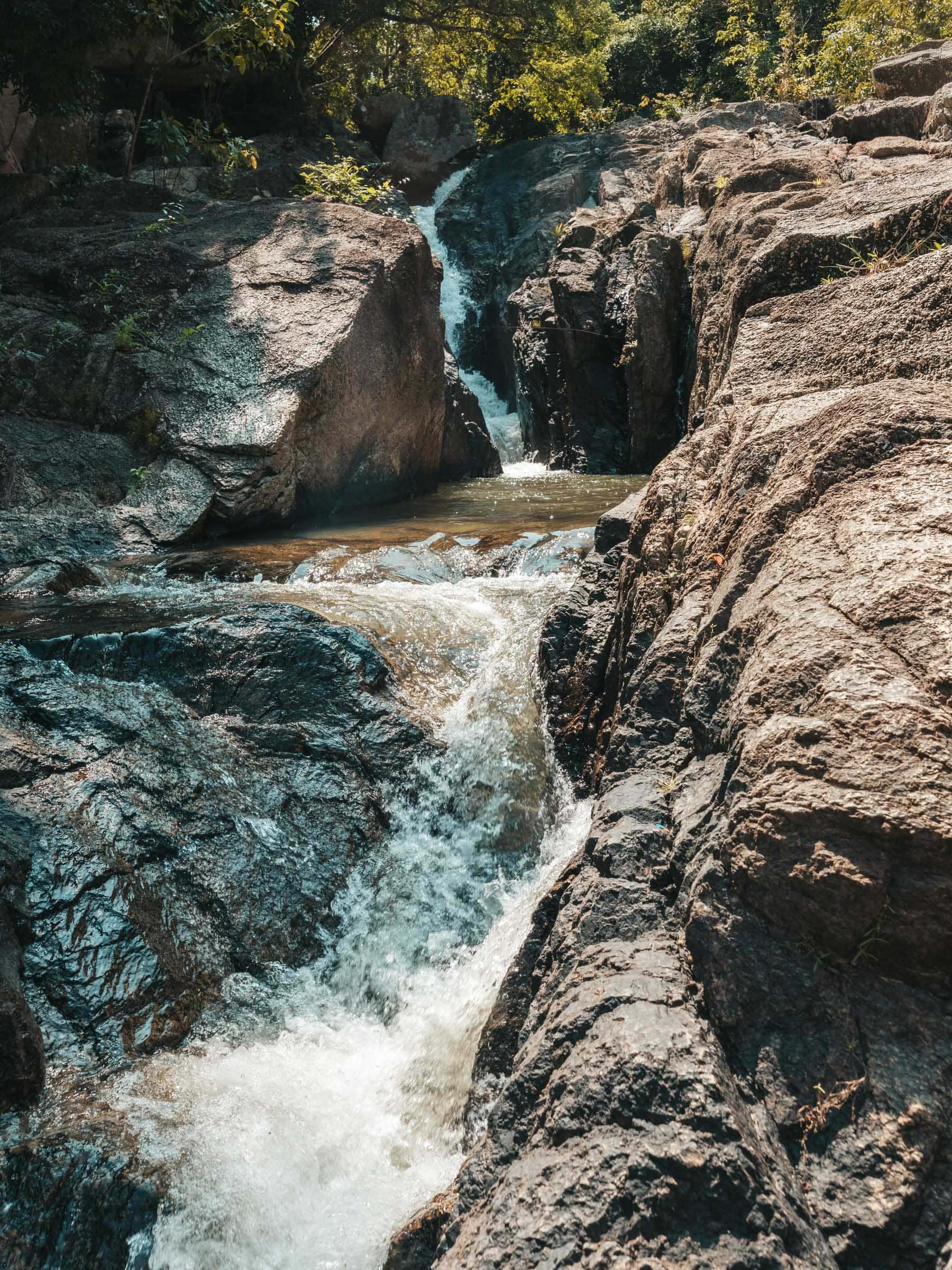 Pho Darng Waterfall