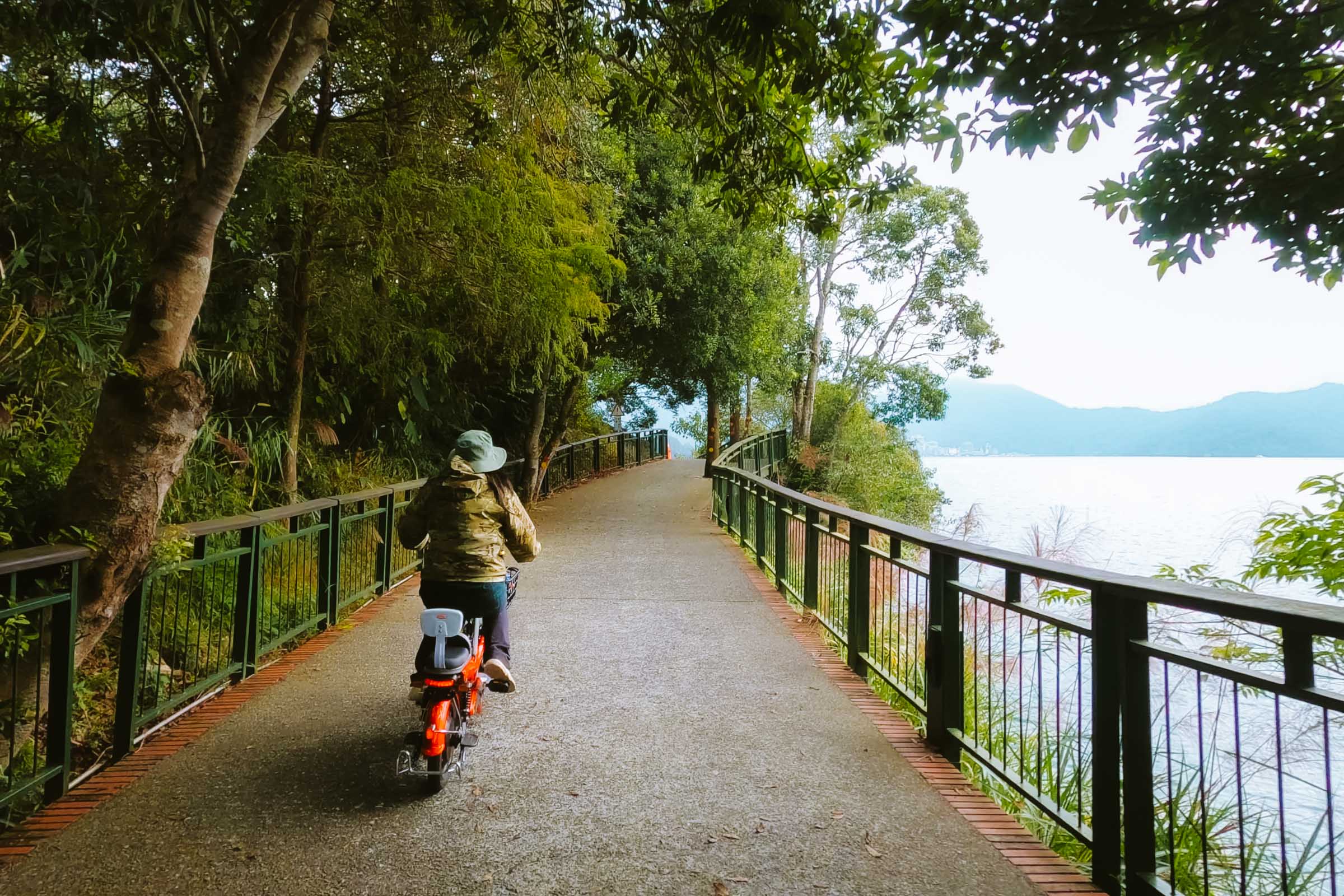 Sun Moon Lake bicycle path