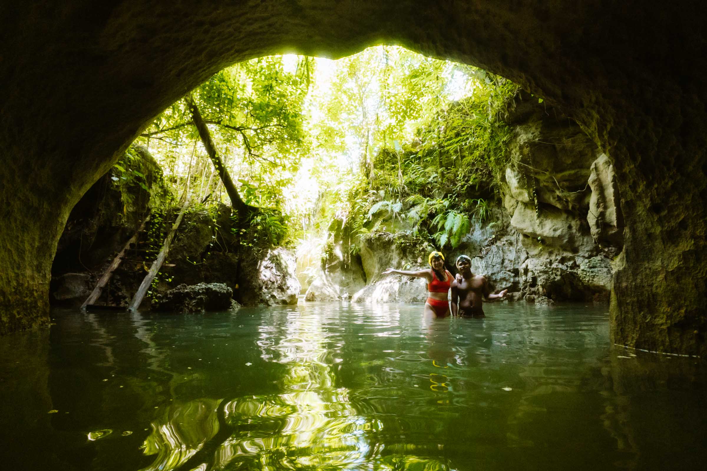 Tayangban Cave Pool to natural pool grotto
