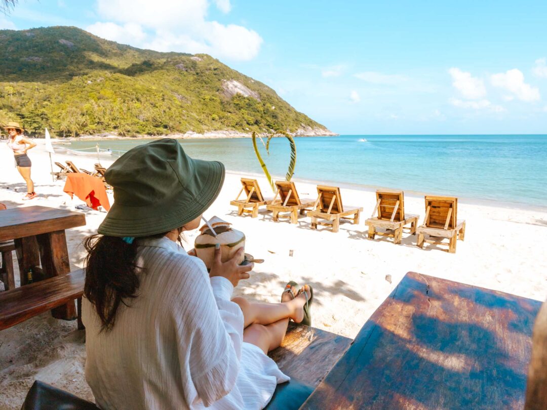 Bottle Beach Koh Phangan relaxing