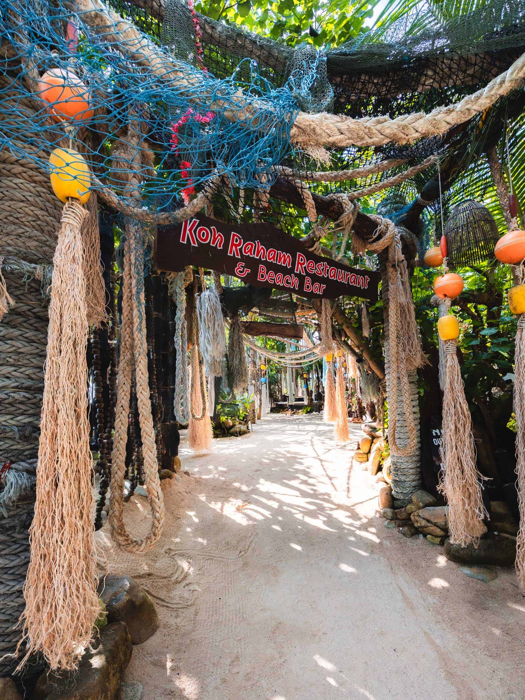 Koh Raham entryway