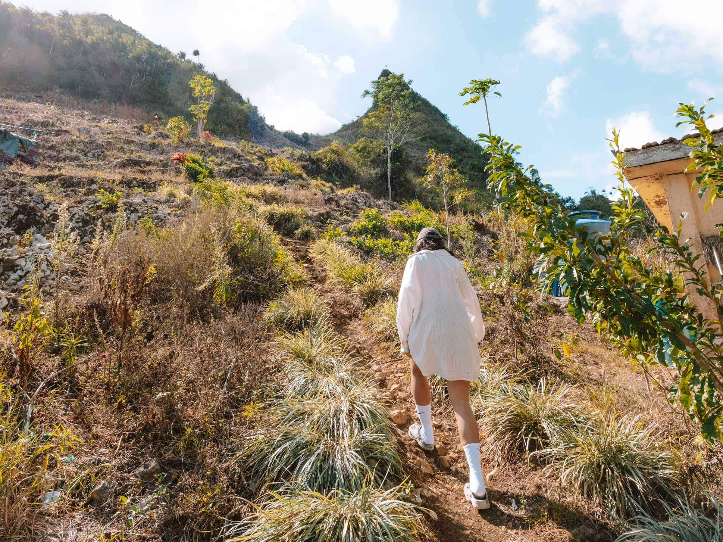 Casino Peak in Cebu: Complete Guide 5 Going up trail at Casino Peak Cebu