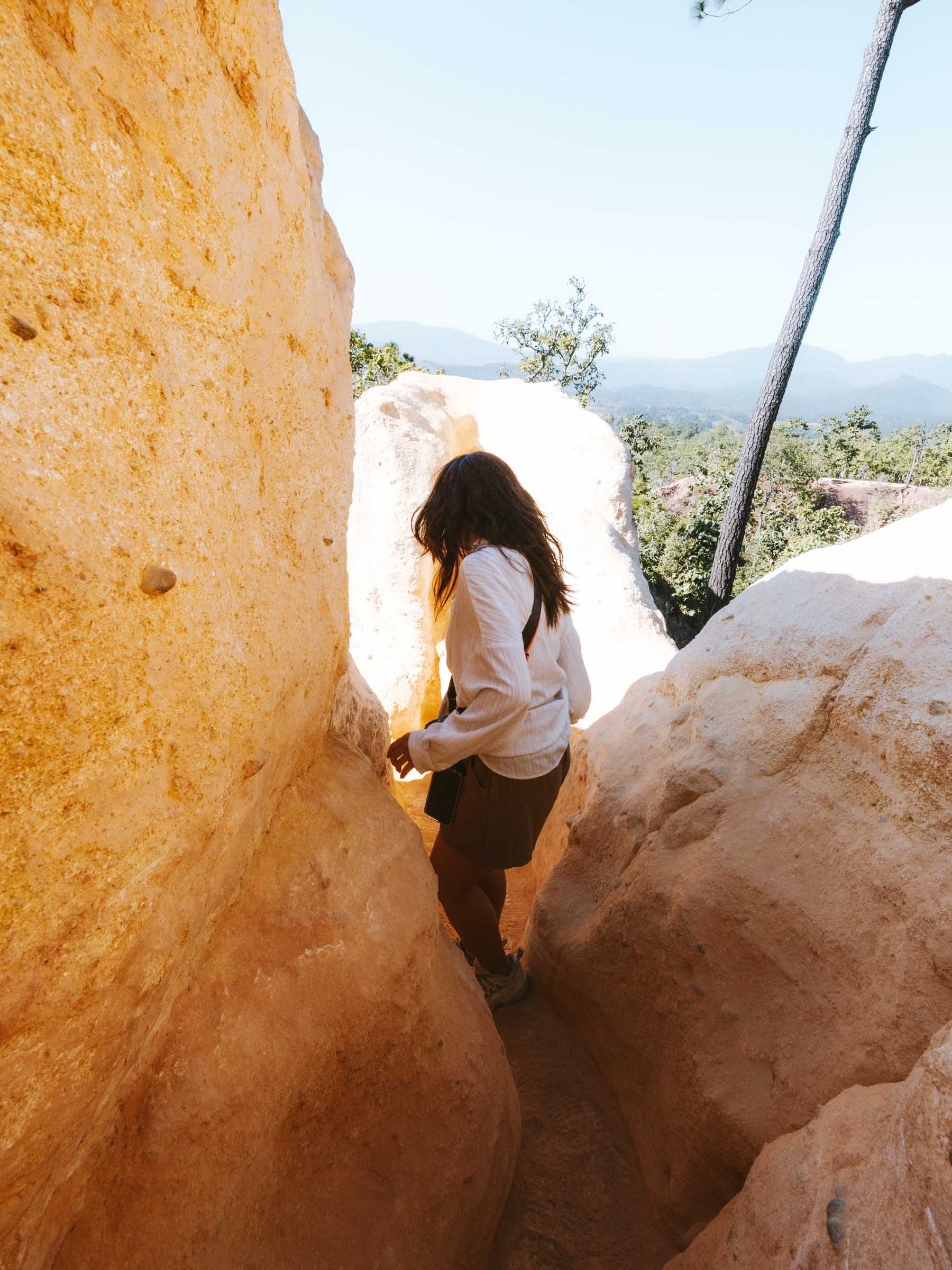 Pai Canyon: Complete Guide 8 Pai Canyon narrow hike