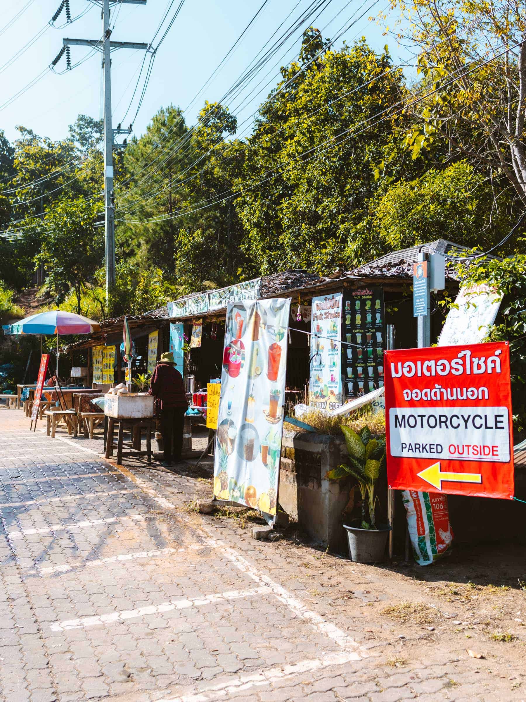 Pai Canyon: Complete Guide 4 Shops at Pai Canyon entrance