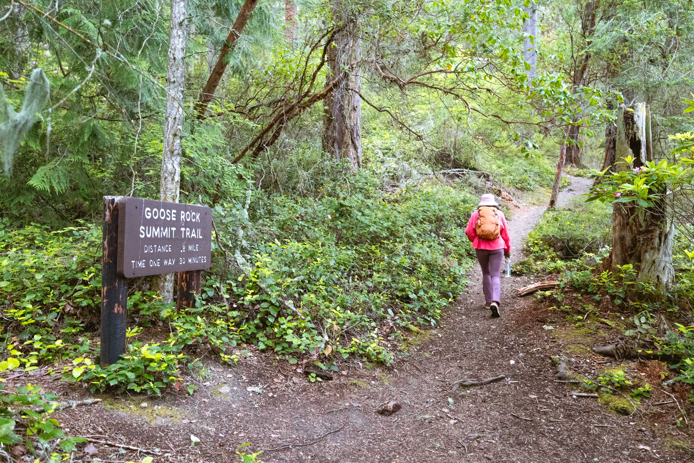 Goose Rock Summit Trail Sign