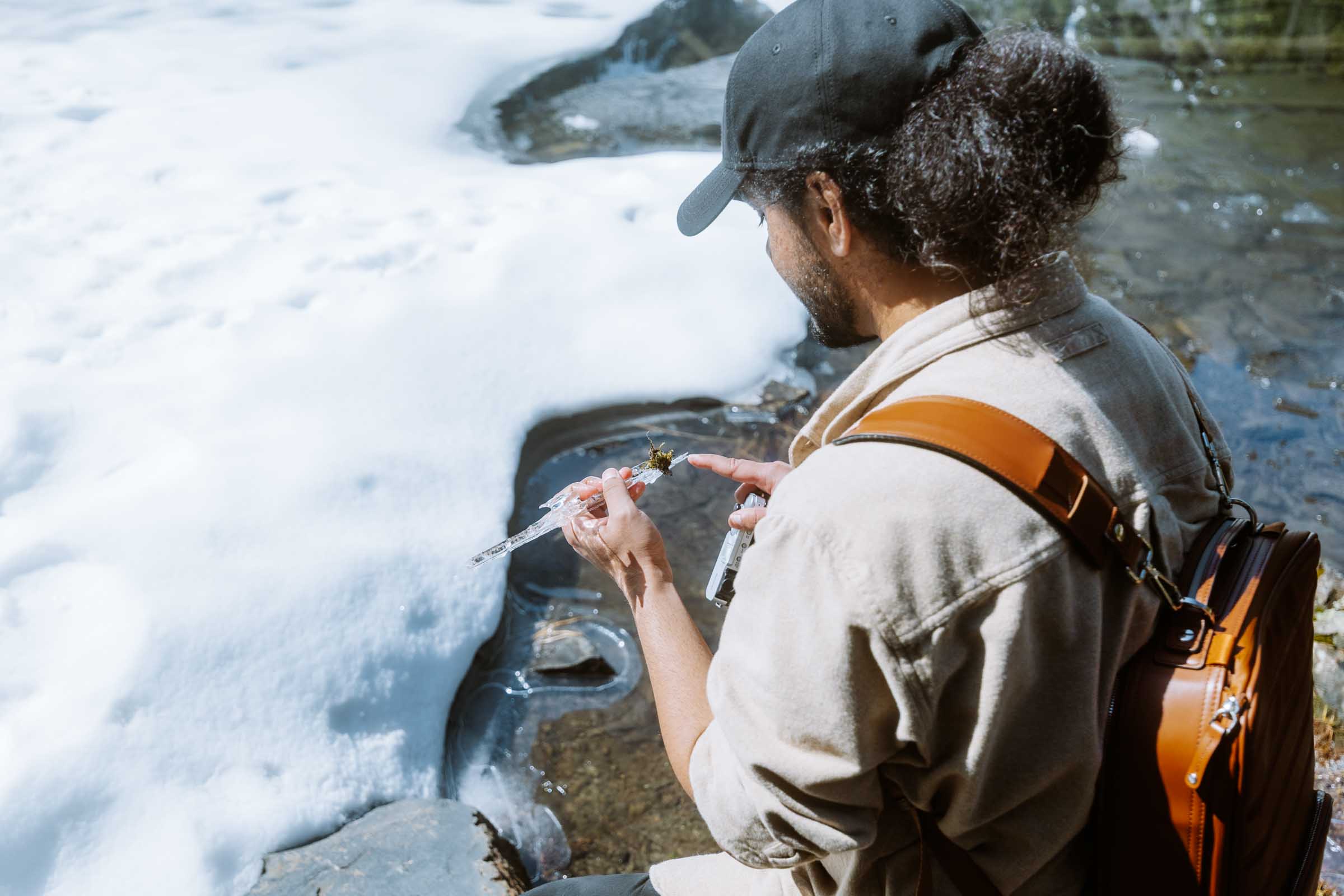 Lake 22 Trail in Washington: Complete Hiking Guide 30 Ice on Lake 22