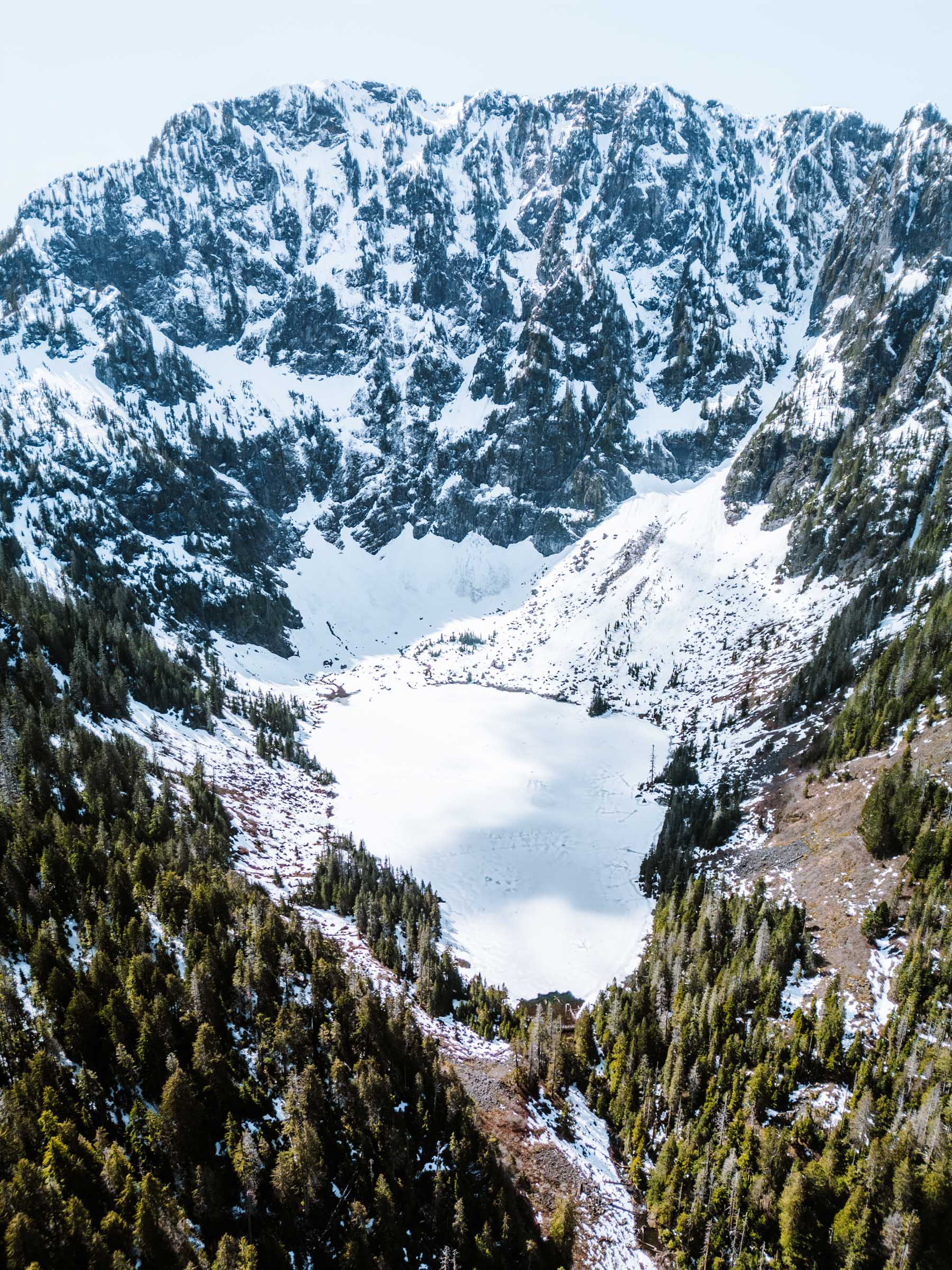 Lake 22 Trail in Washington: Complete Hiking Guide 8 Lake 22 aerial view