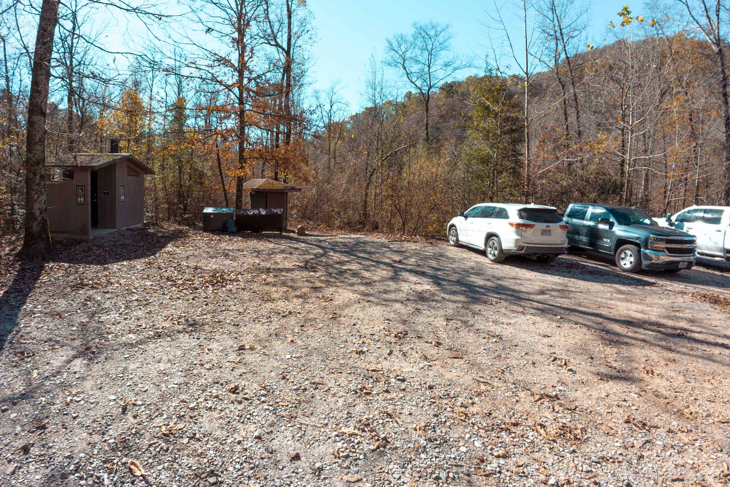 NFW 106 Parking for Little Missouri Trail