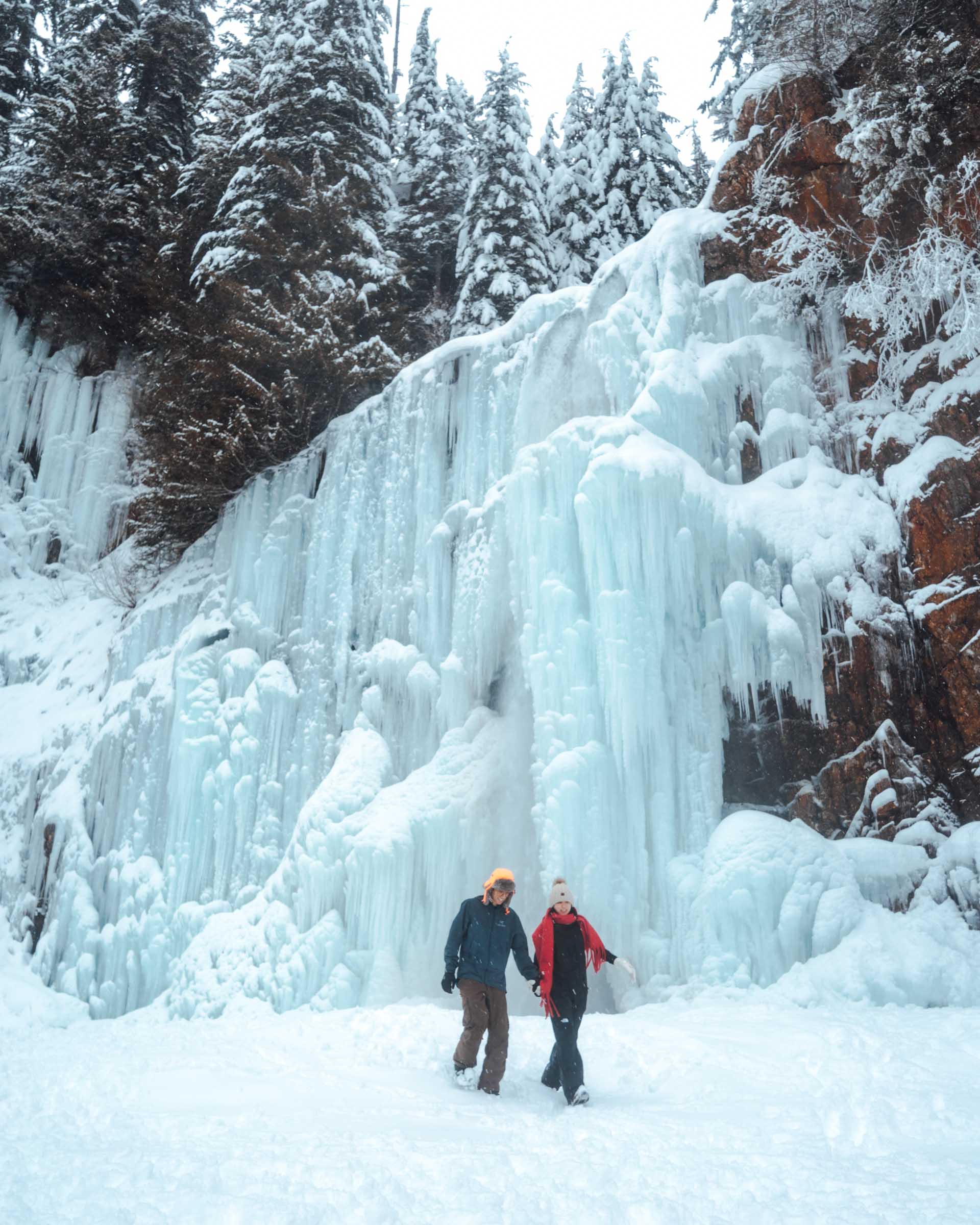 Chloe and Trey at Franklin Falls in winter