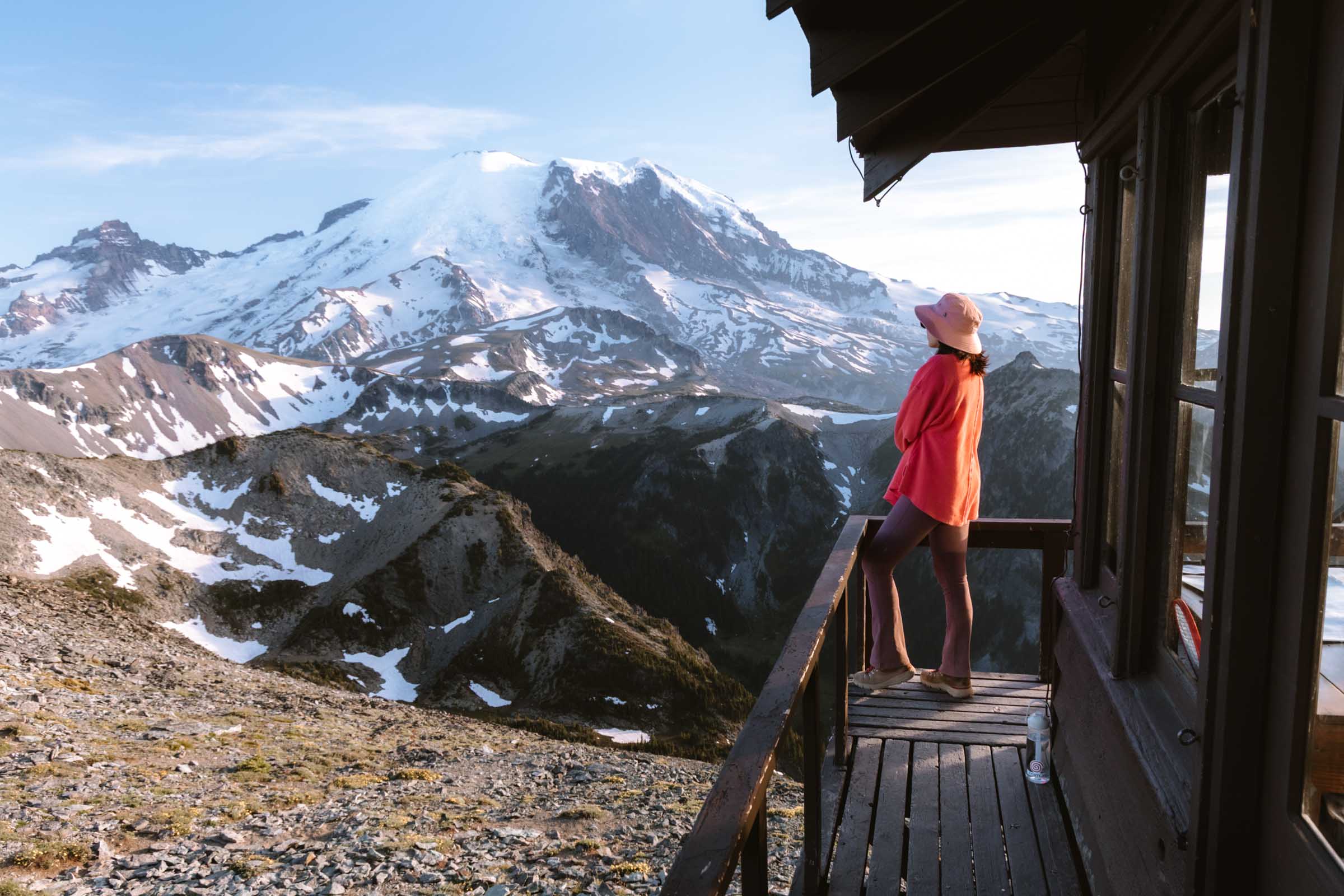 view of mount rainier from fremont lookout