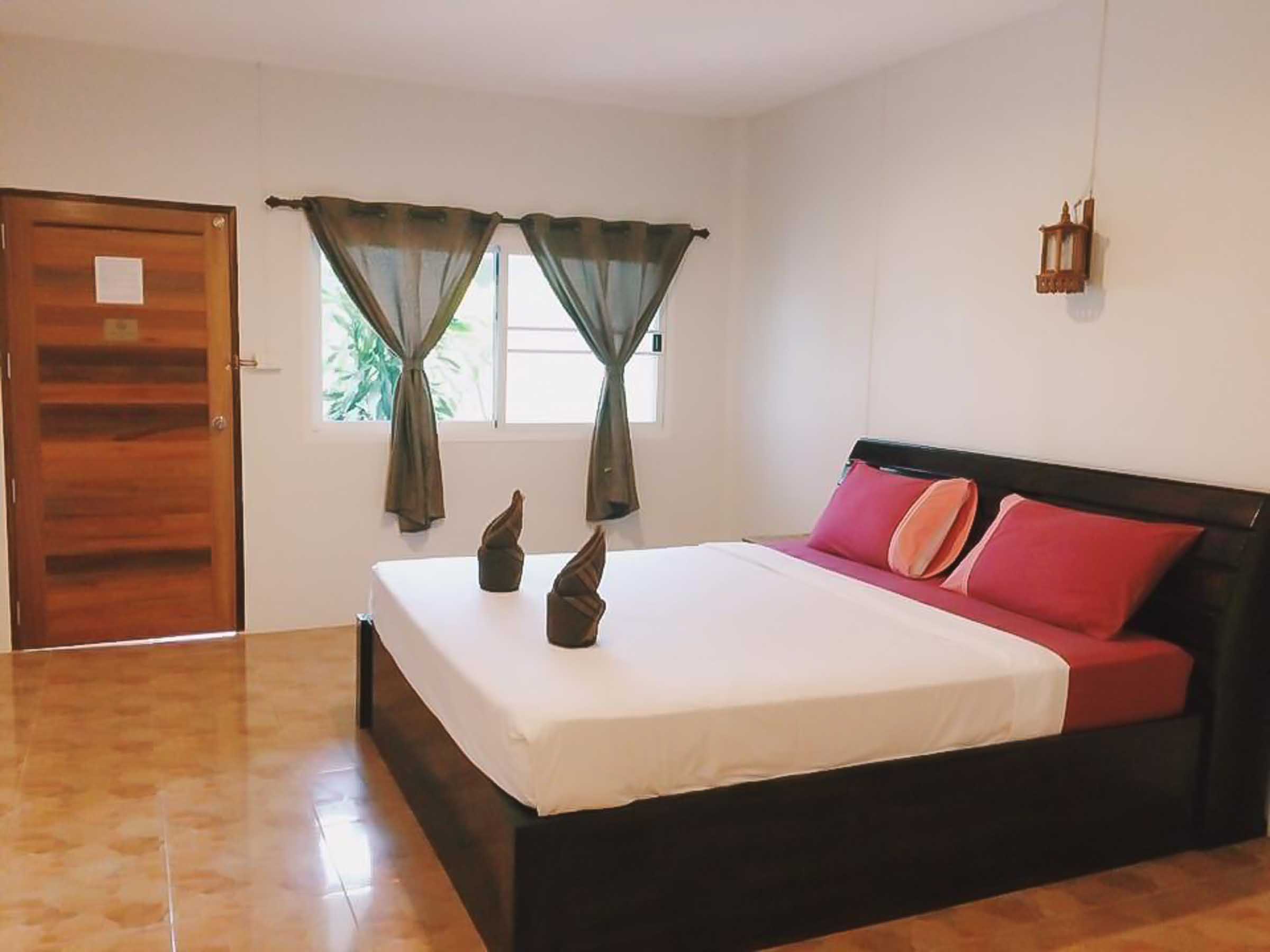 Mae Haad Garden Inn room in Koh Phangan