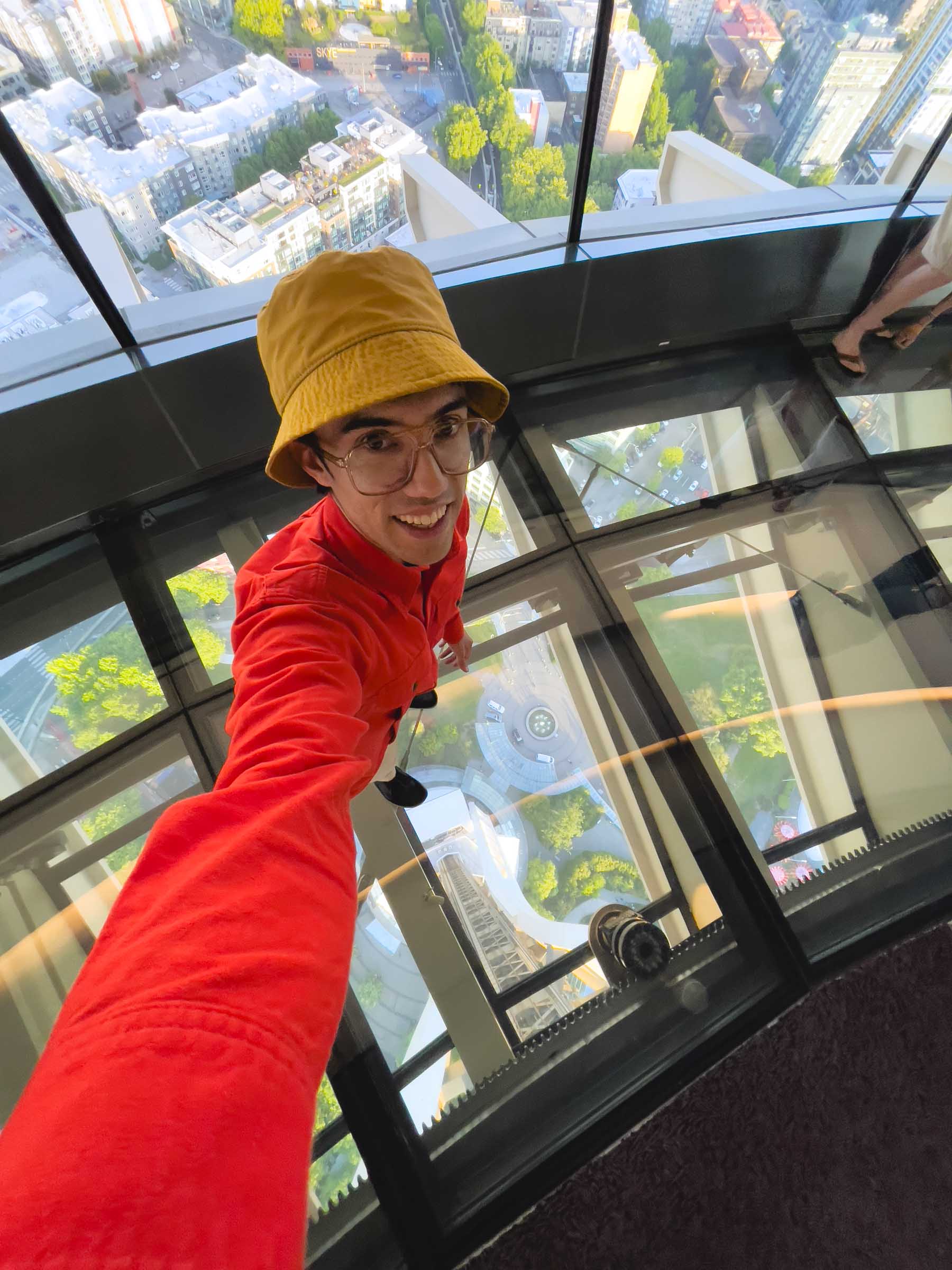 5 Smart Tips for Visiting the Space Needle (From a Local) 4 space needle glass floor