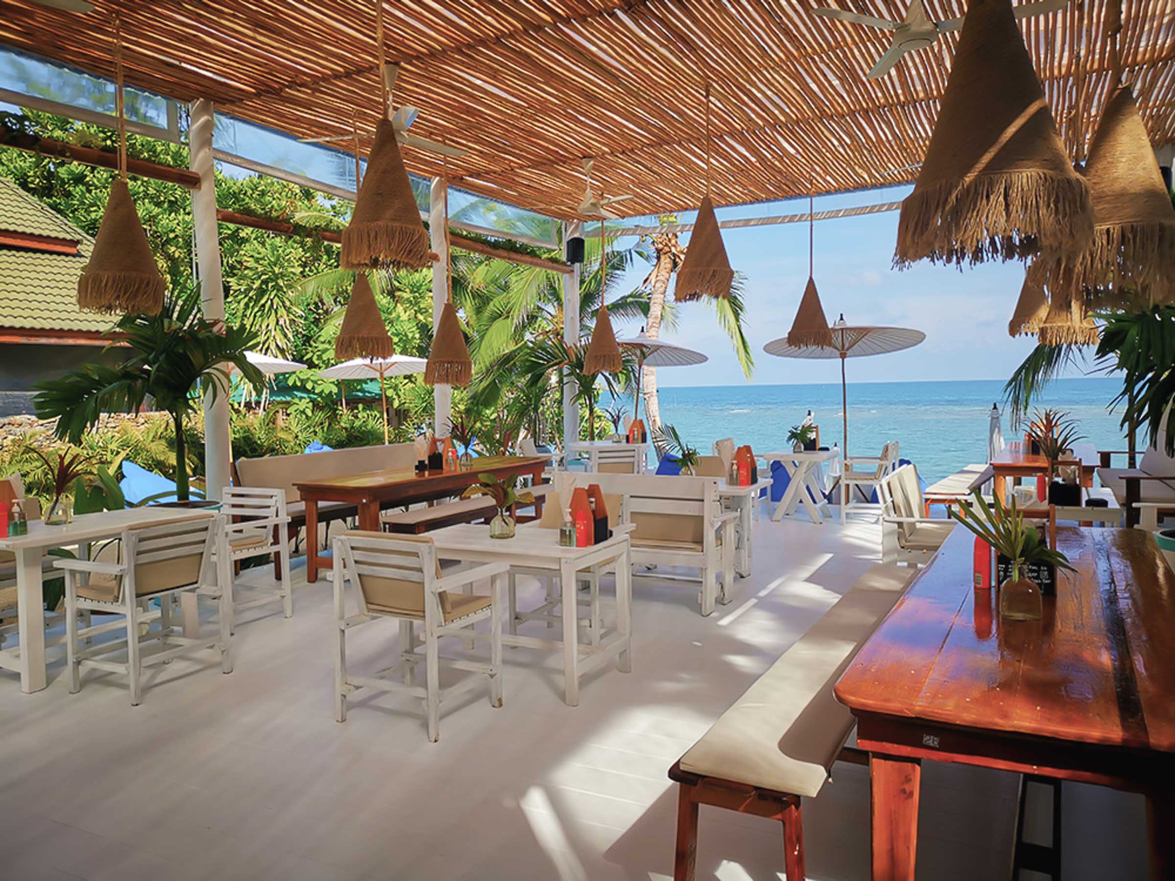 Tropicoco beachfront dining at Haad Yao, Koh Phangan