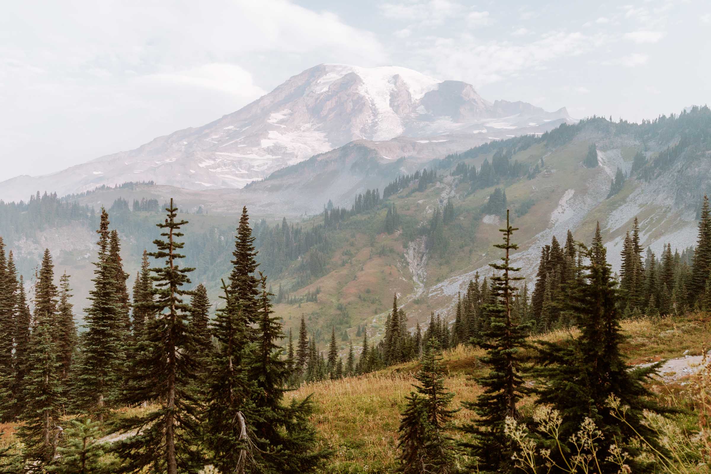 Skyline Trail in Mount Rainier: Complete Hiking Guide 26 skyline trail mount rainier sunrise views