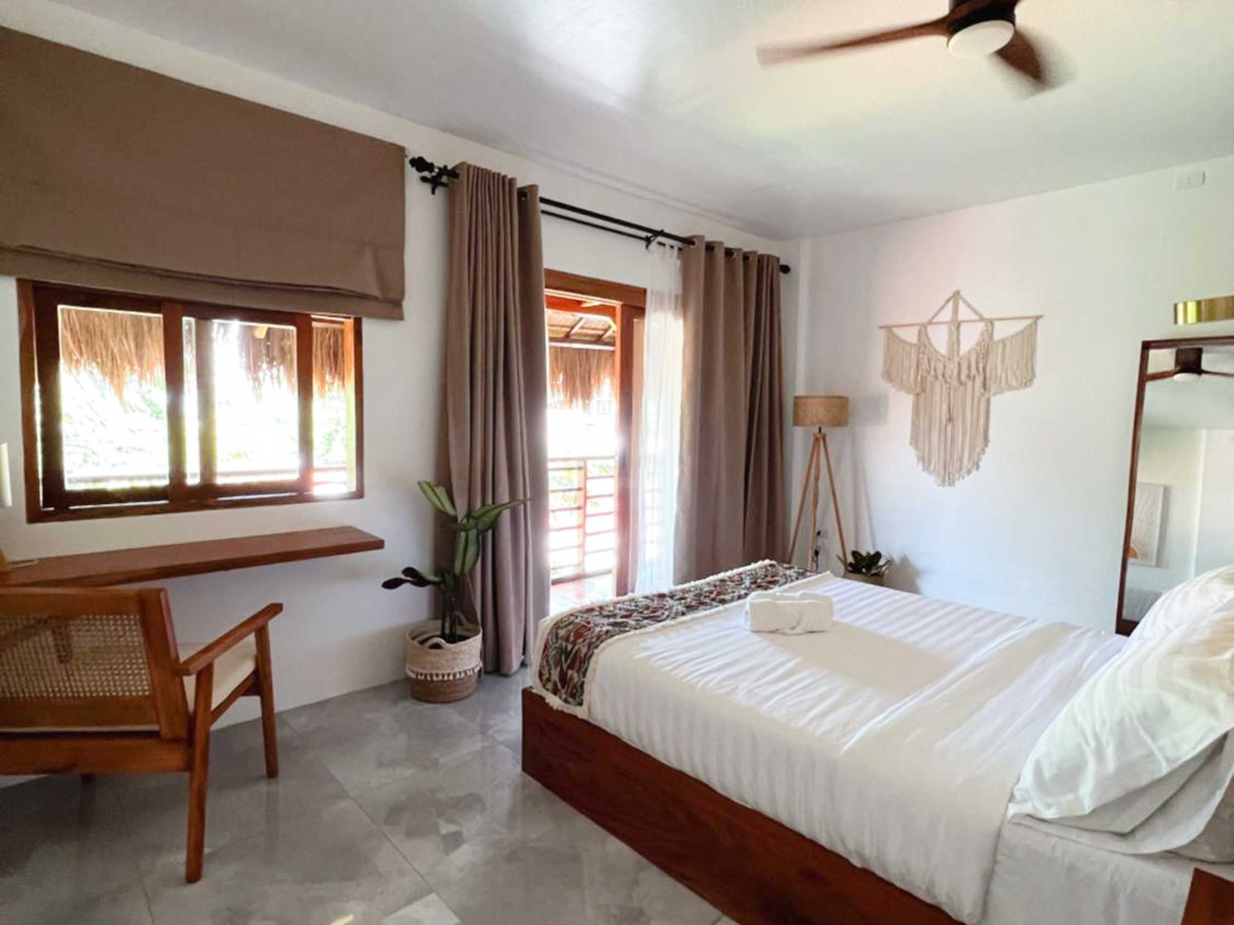 Where to Stay in Moalboal: Our Guide to the Best Areas and Hotels 18 chief mau moalboal 3