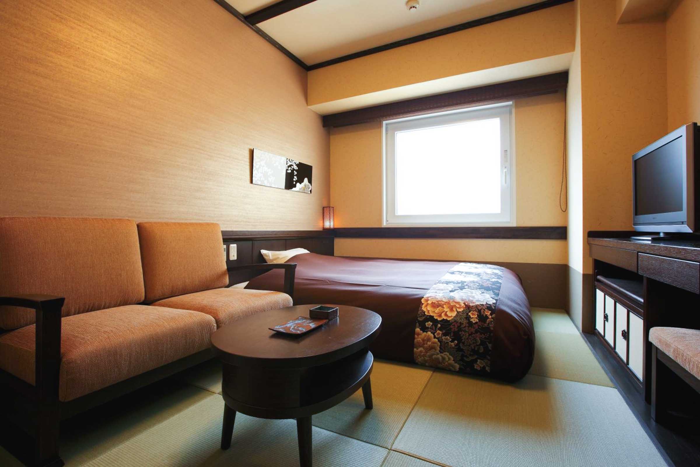 Where to Stay in Takayama: Guide to the Best Areas and Hotels 17 Takayama Ouan room