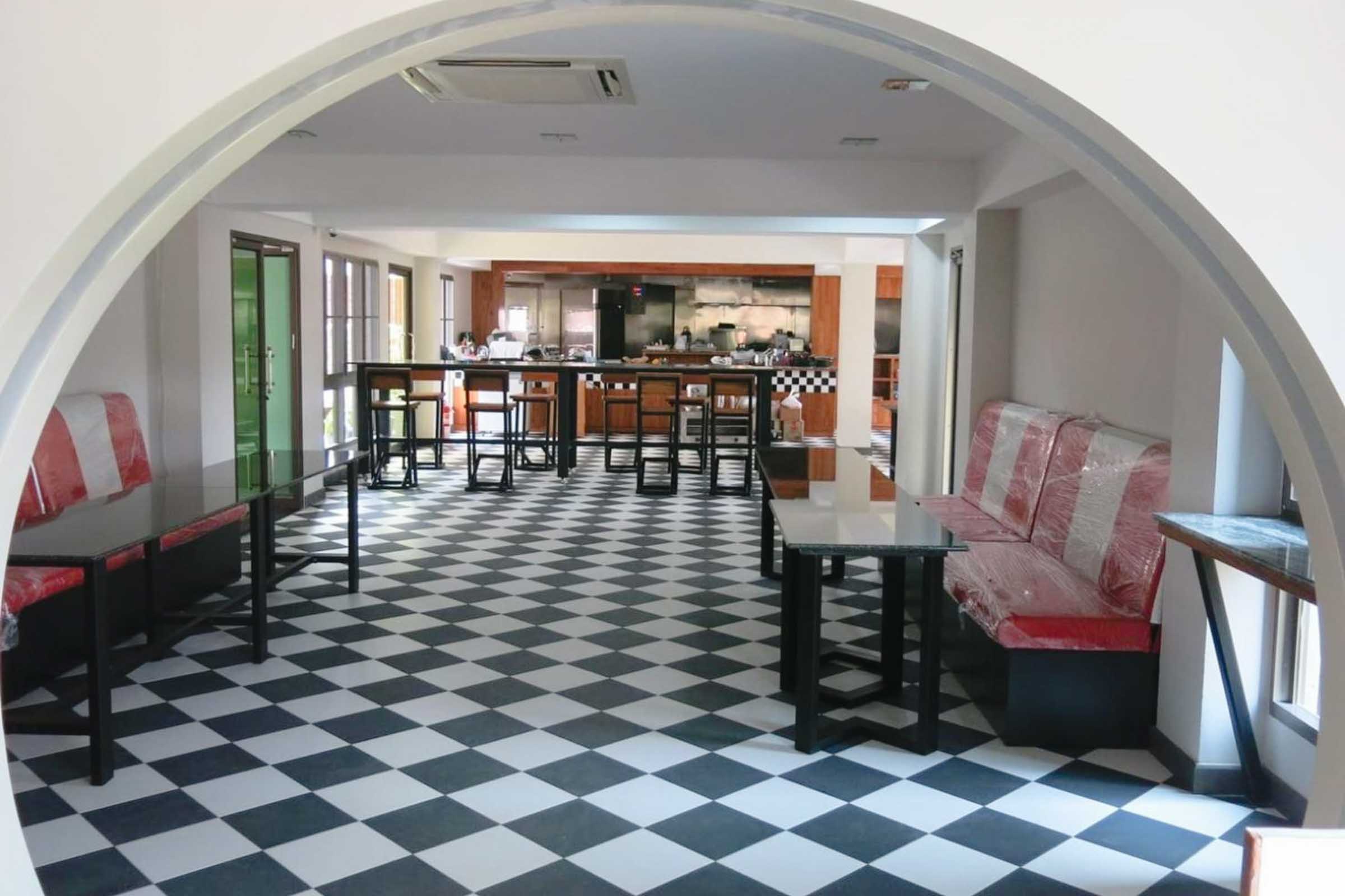 Where to Stay in Pai: Our Guide to the Best Areas and Hotels 17 cha li hostel pai common area