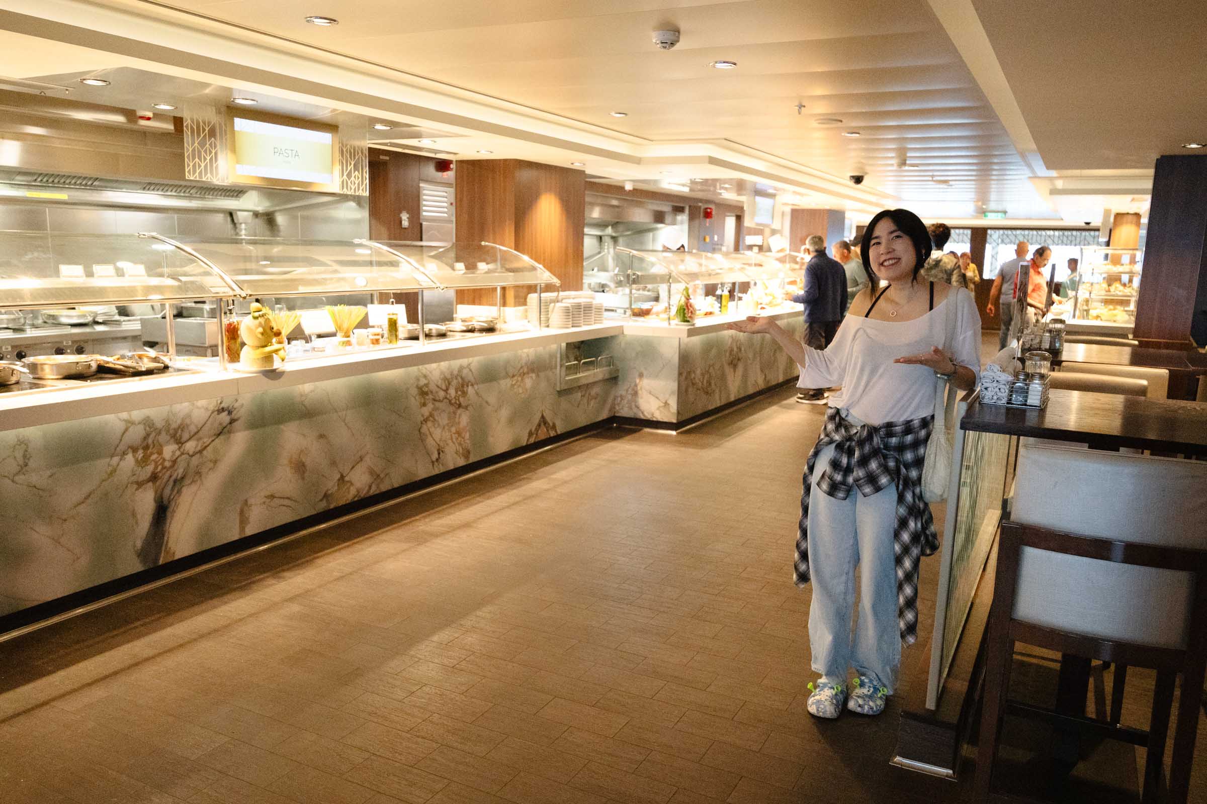 ncl encore garden buffet 2