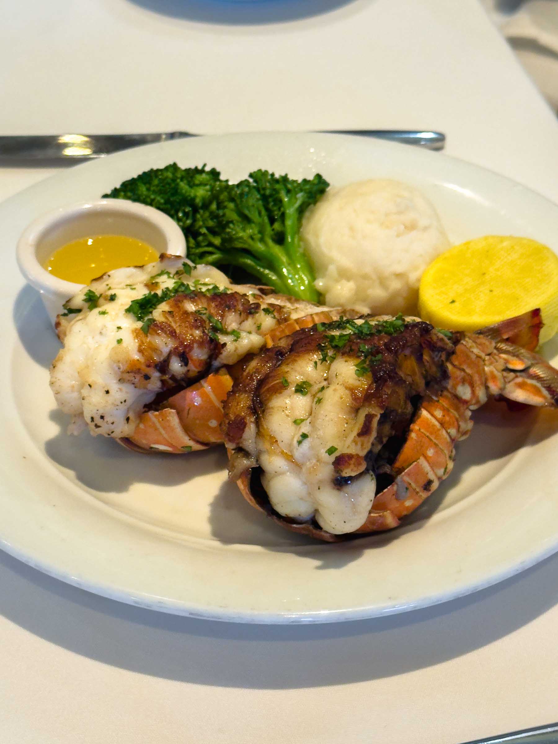 ncl encore lobster manhattan room